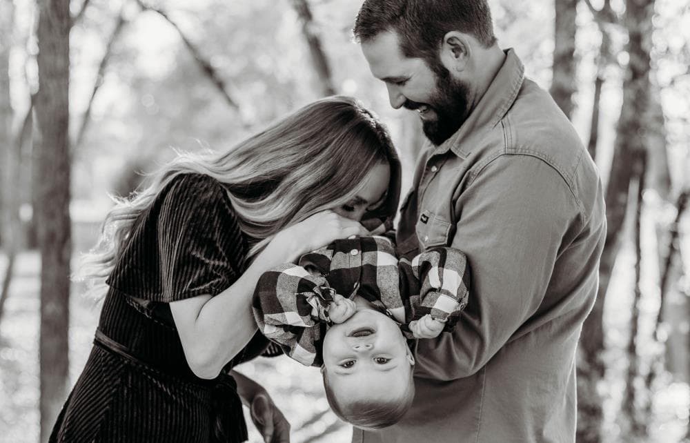 Outdoor family portrait session Colorado mountains